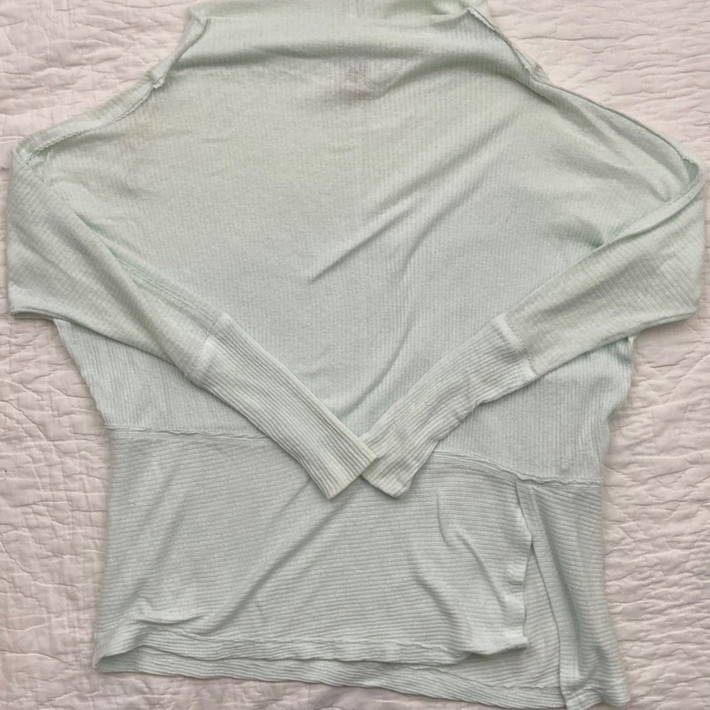 Free People Light Blue Ribbed Beachy Oversized shirt size XS